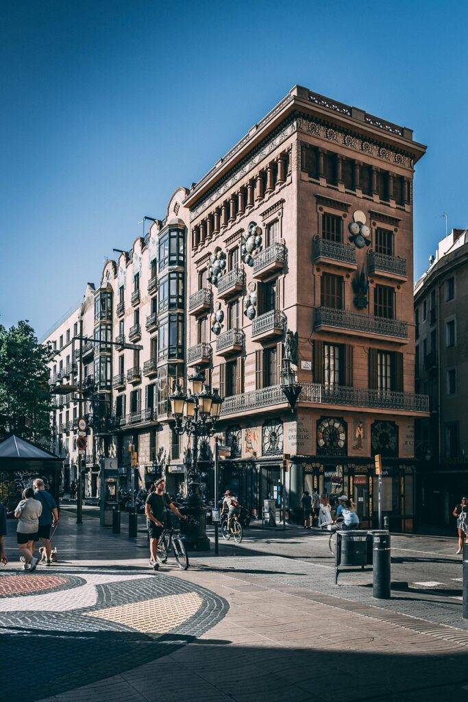 La Rambla Caddesi
