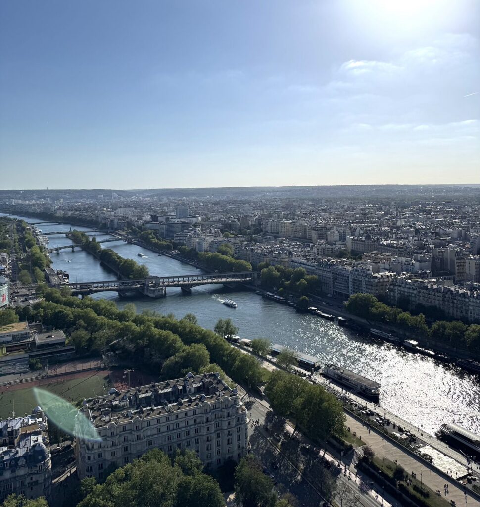 Paris'te Seine nehrine nasıl gidilir?