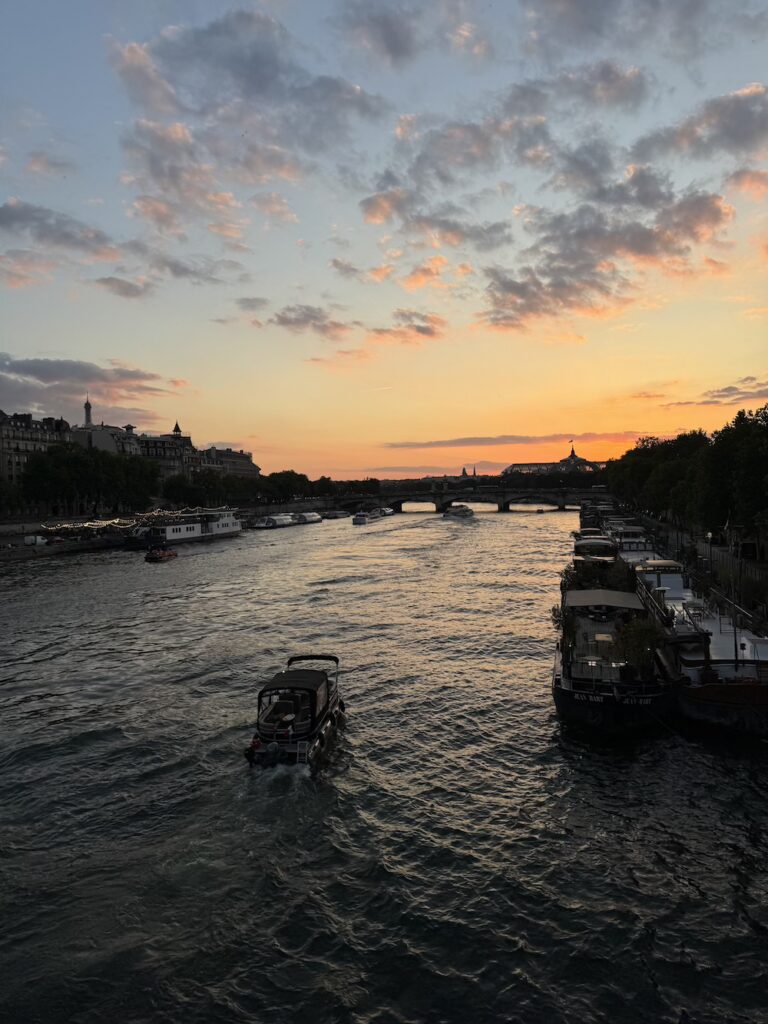 paris seine nehri güneş batımı